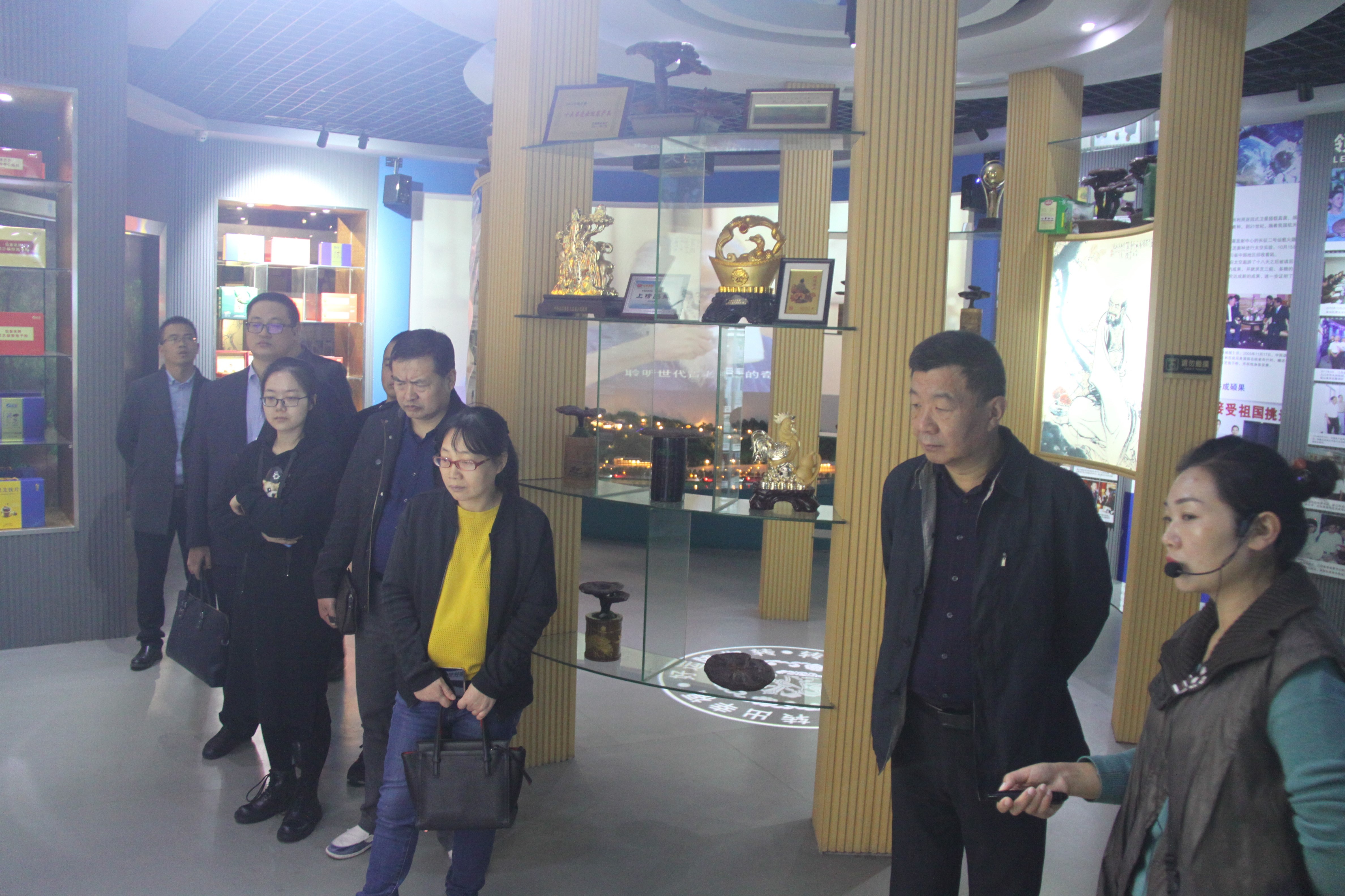 杭州亞運會官方靈芝產品供應商|杭州亞運會官方供應商|中國靈芝十大品牌|仙客來靈芝|仙客來靈芝破壁孢子粉|仙客來孢子油|仙客來靈芝飲片|仙客來破壁孢子粉|靈芝孢子油|孢子粉|靈芝破壁孢子粉|靈芝|中華老字號