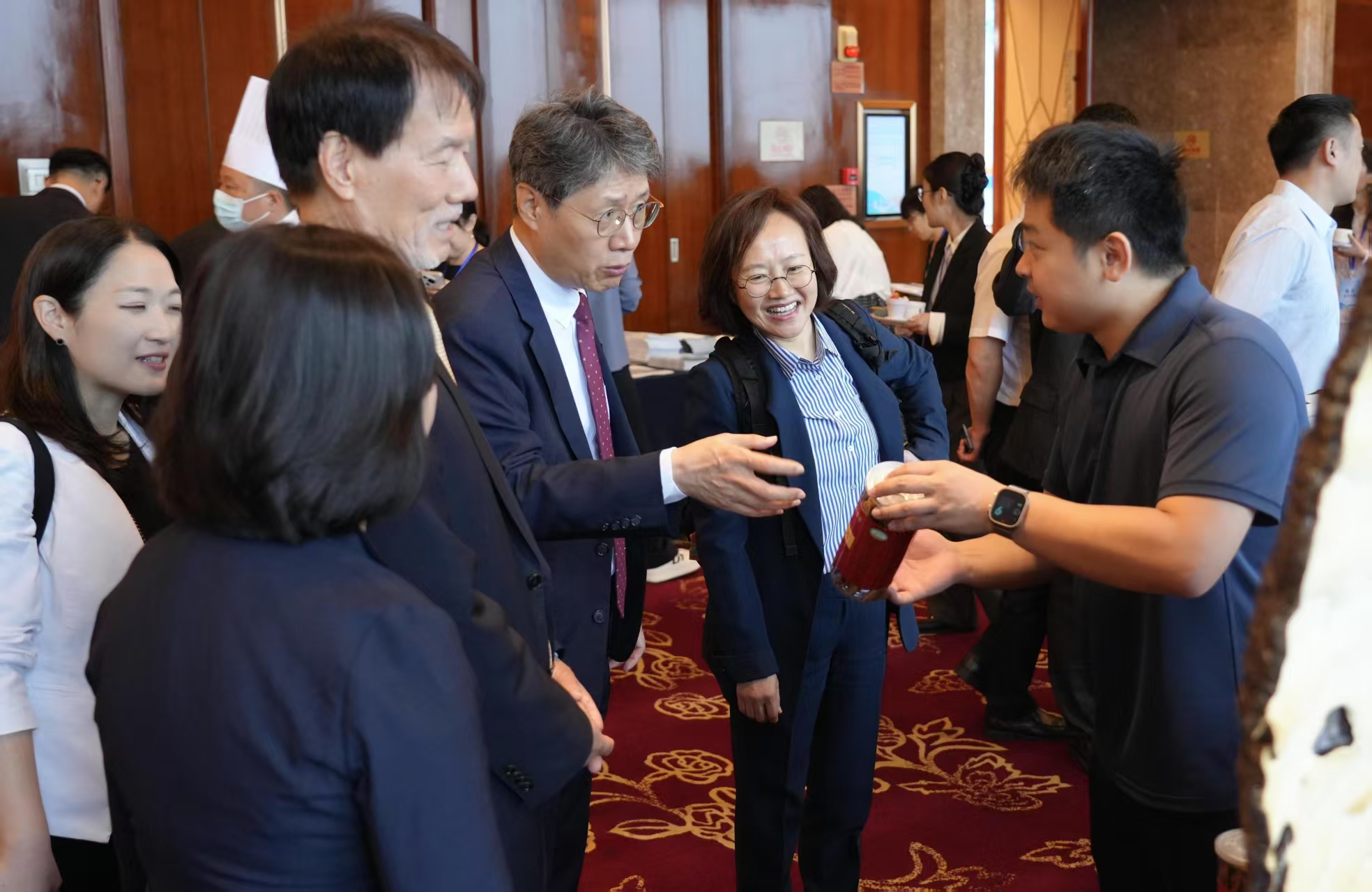 杭州亞運會官方靈芝產(chǎn)品供應(yīng)商|杭州亞運會官方供應(yīng)商|中國靈芝十大品牌|仙客來靈芝|仙客來靈芝破壁孢子粉|仙客來孢子油|仙客來靈芝飲片|仙客來破壁孢子粉|靈芝孢子油|孢子粉|靈芝破壁孢子粉|靈芝|中華老字號