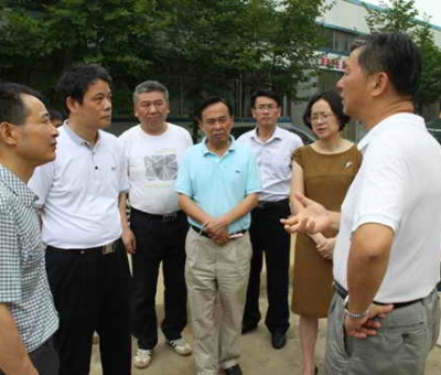 江西省林業(yè)廳廳長(zhǎng)閻鋼軍蒞臨仙客來(lái)公司視察、指導(dǎo)工作