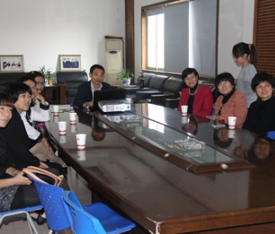 市婦聯(lián)胡愛(ài)武主席蒞臨仙客來(lái)公司調(diào)研、指導(dǎo)婦女創(chuàng)業(yè)工作