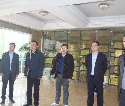 柴桑區(qū)檢察院代理檢察長李江寧蒞臨仙客來開展保障民營經(jīng)濟(jì)發(fā)展調(diào)研活動(dòng)