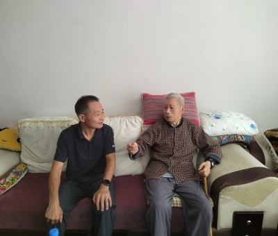 致敬英雄！潘新華一行中秋走訪慰問抗戰(zhàn)英雄張大燕